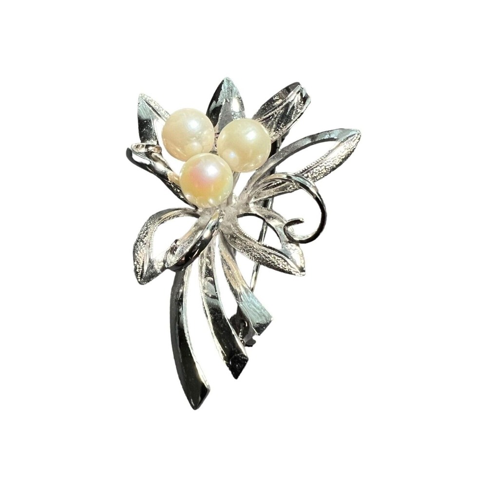 Floral Brooch Silver and Pearl Rhodium Plated Marked Design Vintage Jewelry Pin
